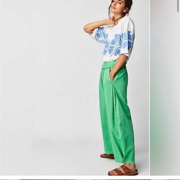 Free People The Bureau Hibiscus Oversized Tee Blue - Picture 2 of 9